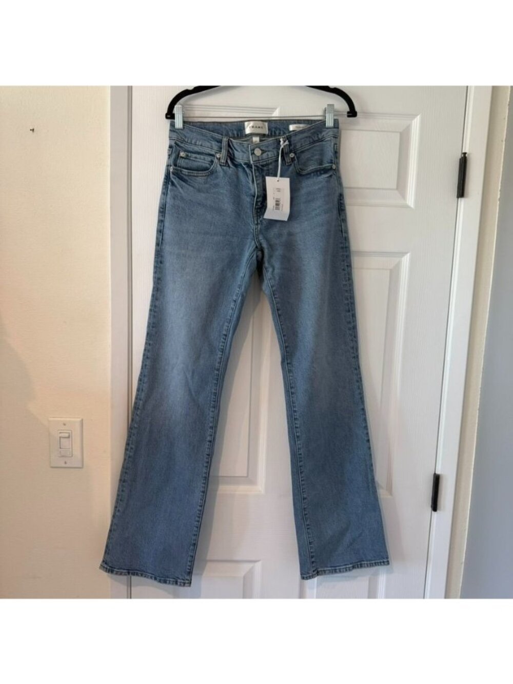 FRAME Denim The Rodeo Flare Medium Wash Jeans Size 27 NWT